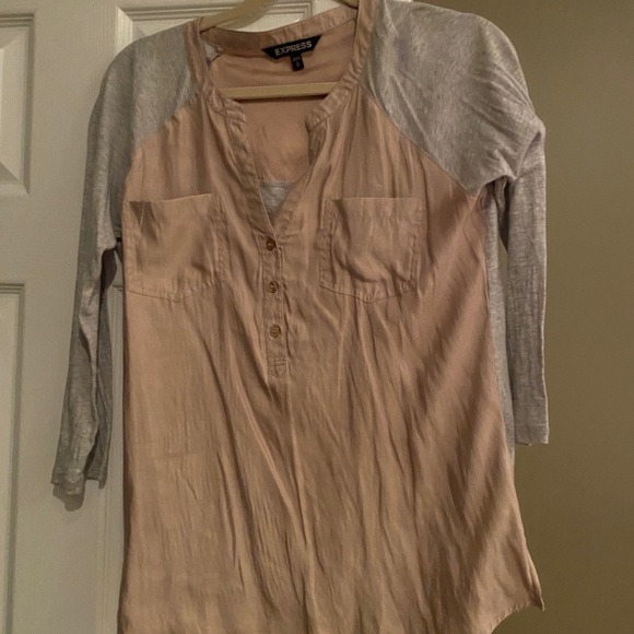 Express top - Picture 1 of 2